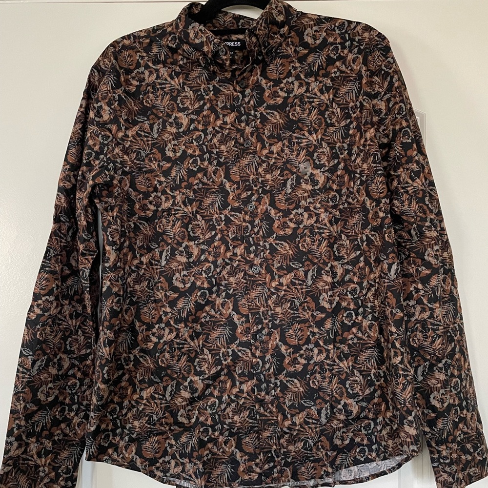 EXPRESS
Slim Floral Stretch Cotton Shirt MEDIUM SIZE